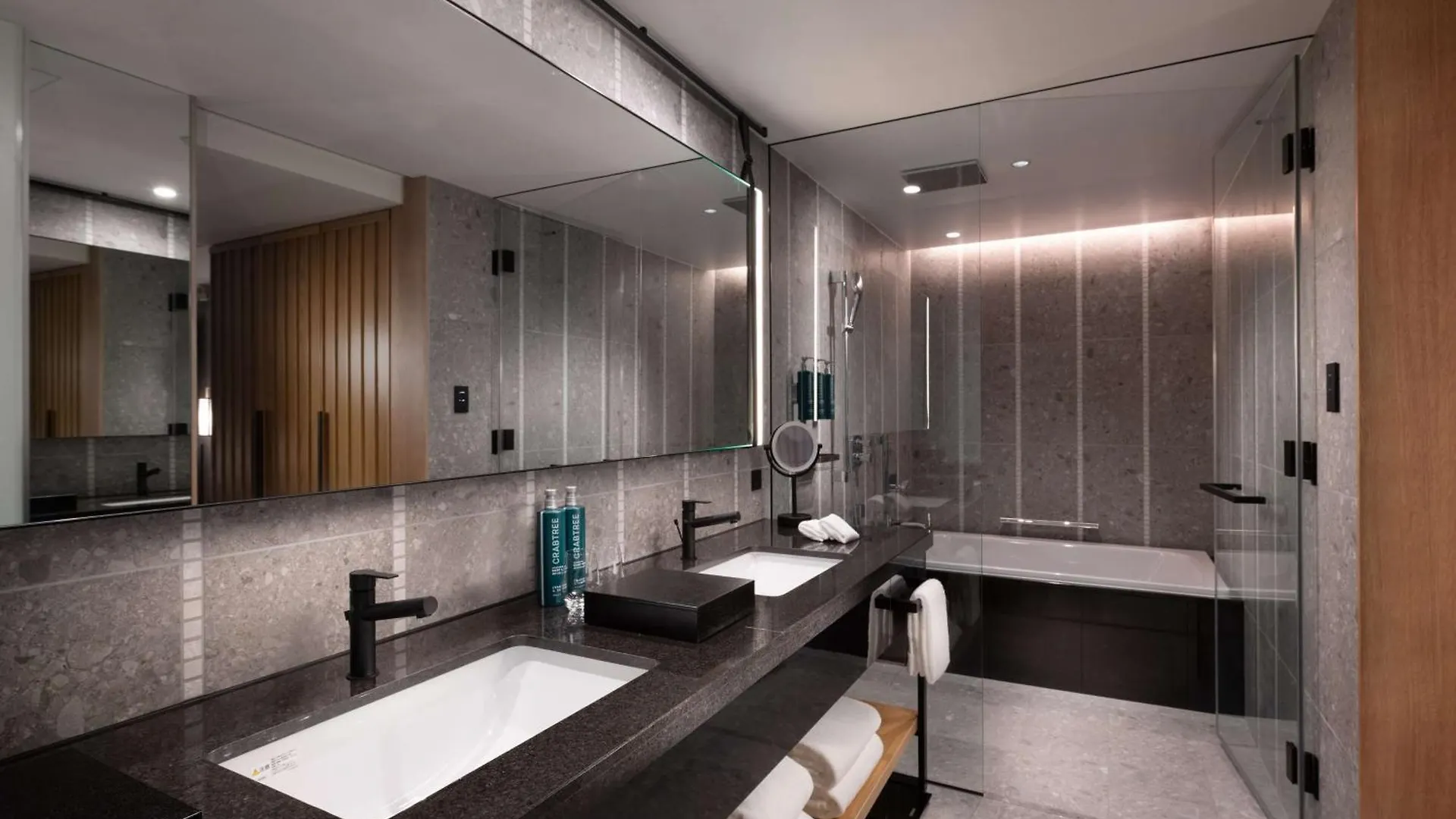 Hilton Kyoto Hotel