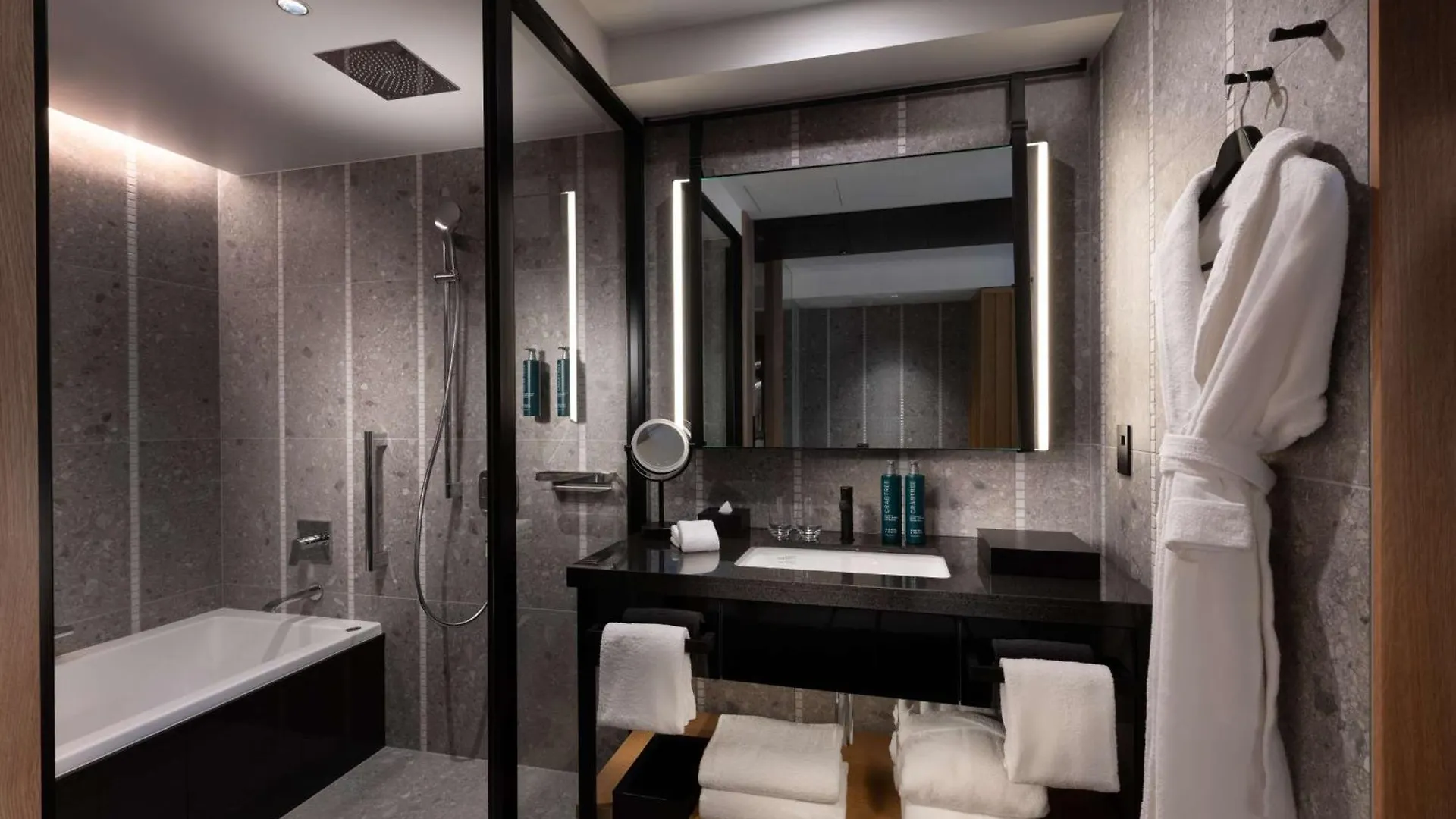 Hilton Kyoto Hotel