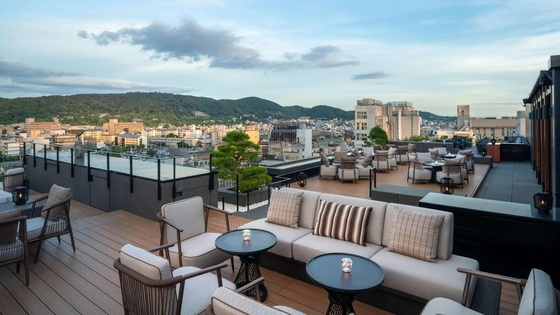 Hilton Kyoto Hotel 5*,  Japan