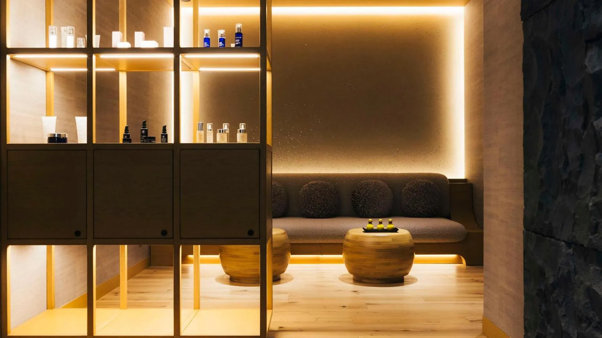 *****  Hilton Kyoto Hotel Japan