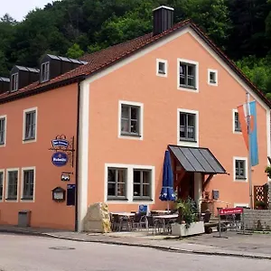 https://gasthof-zum-brunnen.com-bavaria.com